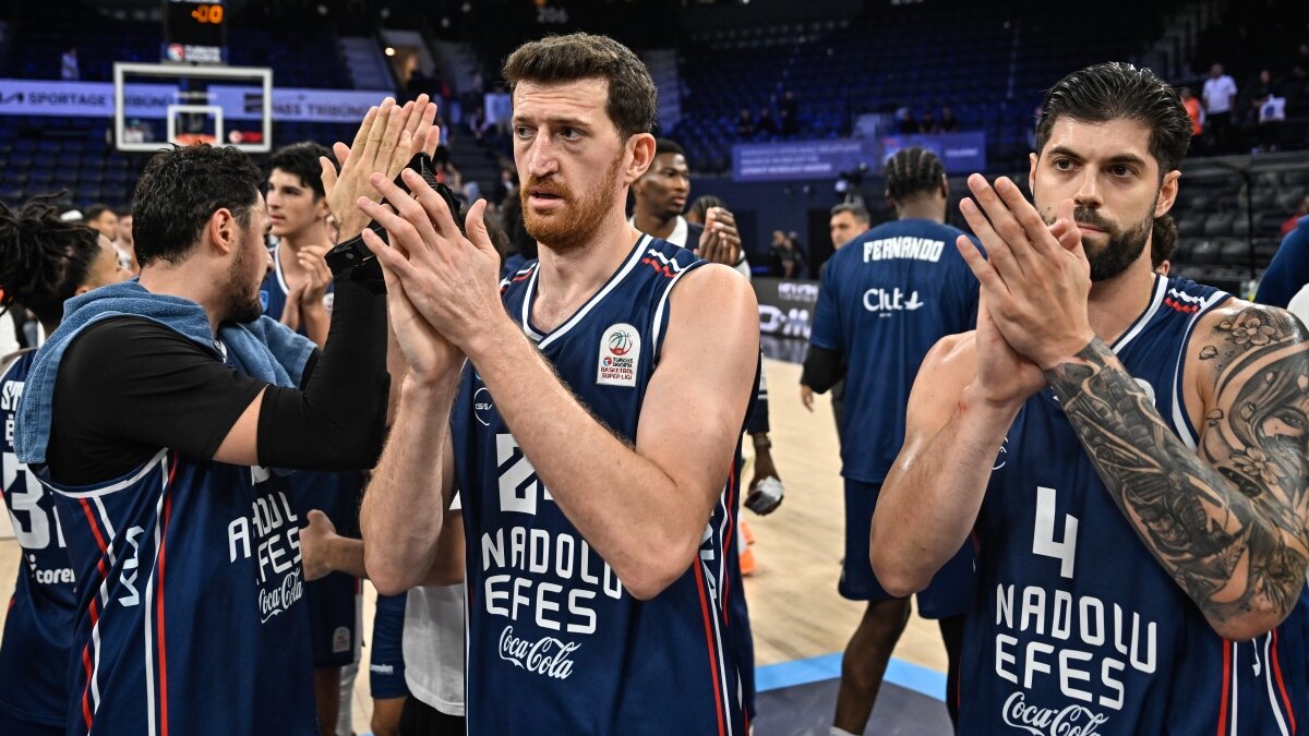 Anadolu Efes ilk galibiyetini almak için Madrid’i konuk edecek!