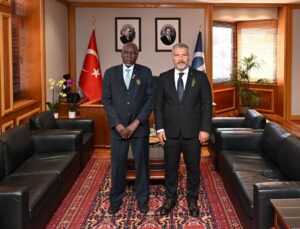 Anadolu Üniversitesi’nden Sudan’a Eğitim Köprüsü