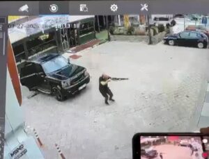 Ankara Çankaya’da spor salonunda silahlı kavga görüntüleri çıktı; 1 ölü, 1 yaralı