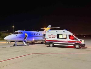Aort damarı dokusu aşırı büyüyen 50 günlük bebek, ambulans uçakla Konya’ya sevk edildi
