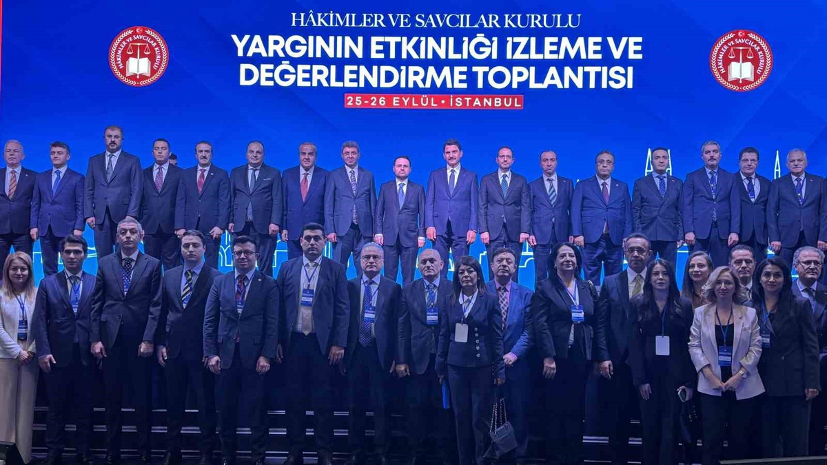 Bakan Gürlek, Alo Adalet 135’in ekimde hizmete sunulmasının planlandığını belirtti
