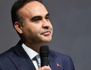 Bakan Kacır: Kamu yatırımlarının en az yüzde 2’si yapay zekaya ayrılacak