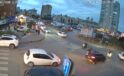 Başakşehir’de ambulansa yol vermeyen ehliyetsiz sürücüye 466 bin lira ceza kesildi