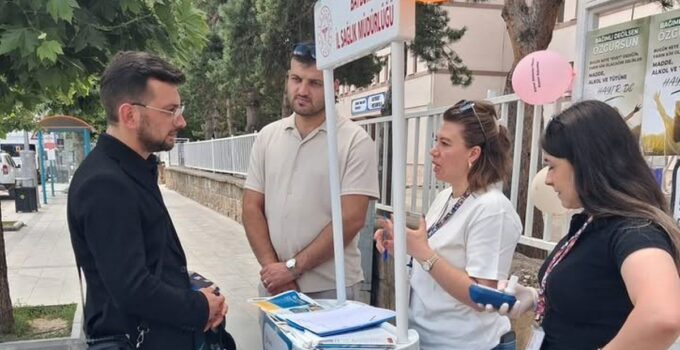 Bayburt’ta Halk Sağlığı Haftası: Bağımlılıkla Mücadele Bilgilendirmesi