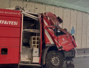 Bayrampaşa’da itfaiye aracının karıştığı kazada 2 kişi yaralandı