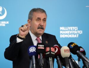 BBP lideri Destici, Şanlıurfa Karaköprü’deki 5,4’lük depreme geçmiş olsun mesajı yayımladı