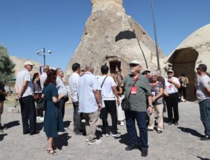 Bektaşi Dervişleri Kapadokya’yı Gezdi