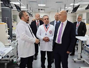 BEUN Rektörü Ulusoy, BEUN Hastanesindeki yenileme çalışmalarını yerinde inceledi