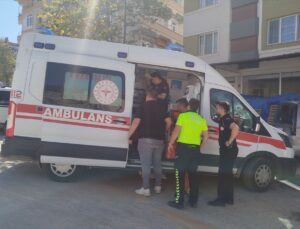 Boyabat’ta hafif ticari araç duvara çarptı: 1 yaralı