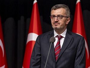 Burhanettin Duran’dan Mekke’ye yönelik saldırı girişimine tepki: En güçlü şekilde lanetliyorum