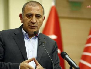 CHP İstanbul İl Başkanı Tekin, paranın değerlerin önüne geçmesine sert tepki gösterdi