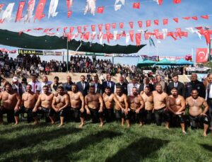 Çorum Osmancık’ta 600 sporcunun katıldığı güreşte başpehlivanlığı Bekir Eryücel kazandı