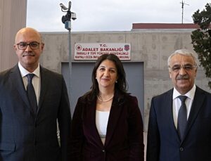 DEM Parti Heyeti İmralı’ya gidiyor