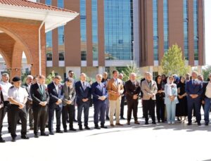 Denizli’de Mukaddes Emanetler Sergisi açıldı, bir hafta ziyaret edilebilecek