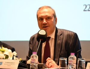 DTO Antalya toplantısında deniz ticaretinin savaş ve salgından etkilendiği belirtildi