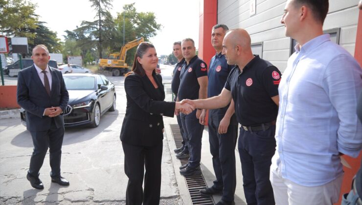 Edirne Belediye Başkanı Gencan, İtfaiye Haftası’nda personele teşekkür etti