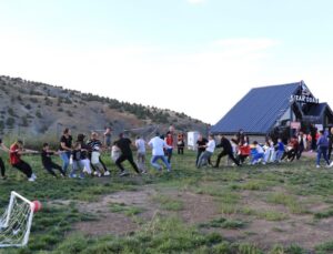 Erzincan’da ailelere Ergan Dağı’nda dijital detoks kampı düzenlendi