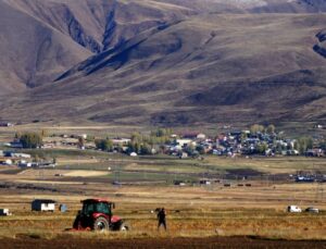 Erzurum İl Tarım ve Orman Müdürlüğü, B-Reçete için çiftçilere kayıt uyarısı yaptı