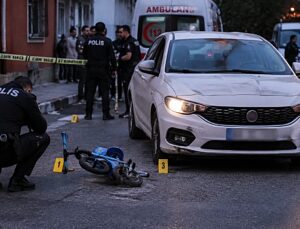 Esenler’de otomobilin çarptığı çocuk hayatını kaybetti
