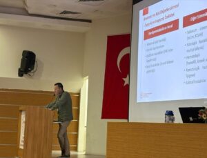 Eskişehir’de 90 aile sağlığı çalışanı için gebe ve kadın sağlığı eğitimi başladı