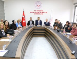 Eskişehir’de aile eylem planı toplantısı Vali Yardımcısı Güney başkanlığında yapıldı