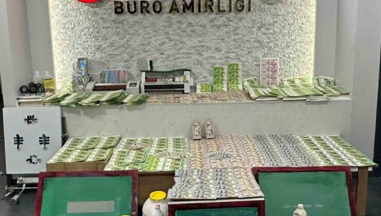 Fatih’te sahte para operasyonunda 963 bin 800 Euro ile 91 bin 100 Dolar ele geçirildi