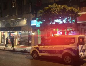 Görme engelli balkondan düştü: Ağır yaralı