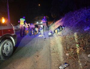GÜNCELLEME – Bursa’da motosiklet aydınlatma direğine çarptı, 1 kişi öldü, 1 kişi yaralandı
