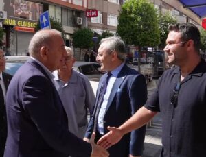Gürsel Tekin Ümraniye’de tekstil esnafını dinledi