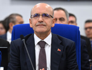 Hazine ve Maliye Bakanlığı’ndan Bakan Şimşek ile ilgili haberlere yalanlama