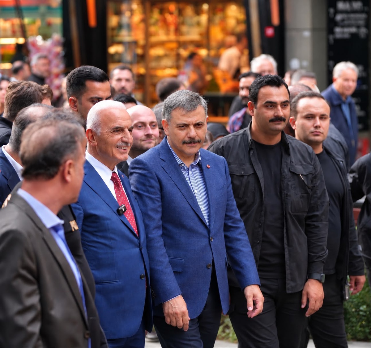 İçişleri Bakanı Mustafa Çiftçi Ümraniye’de esnaf ve teşkilatla buluştu