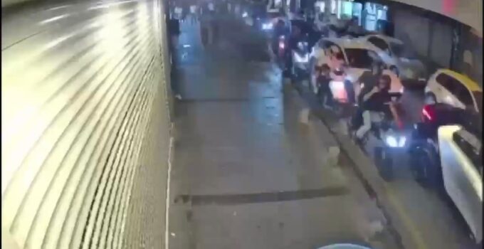 İstanbul merkezli 4 ilde kundaklama ve kurşunlama operasyonunda 5 şüpheli yakalandı