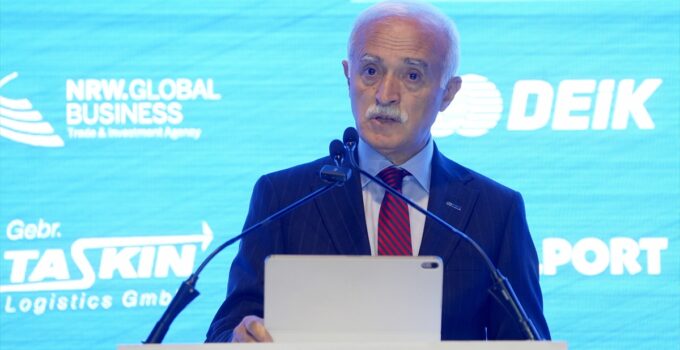 İstanbul’da DEİK ve NRW.Global Business iş forumu düzenledi, anlaşmalar imzalandı