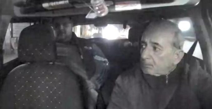 İzmir Konak’ta taksi cinayetinde sanık tutuklu kaldı, duruşma 21 Ocak’a ertelendi