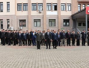 Karlıova’da 19 Eylül Gaziler Günü törenle kutlandı