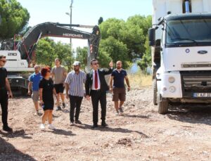 Kaş’a yeni yapılan adalet binasında inşaat çalışmaları sürüyor