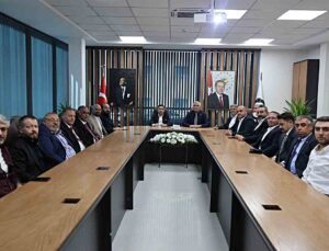 Kayseri Valisi Gökmen Çiçek, Mimarsinan OSB’deki çalışmalar hakkında bilgi aldı