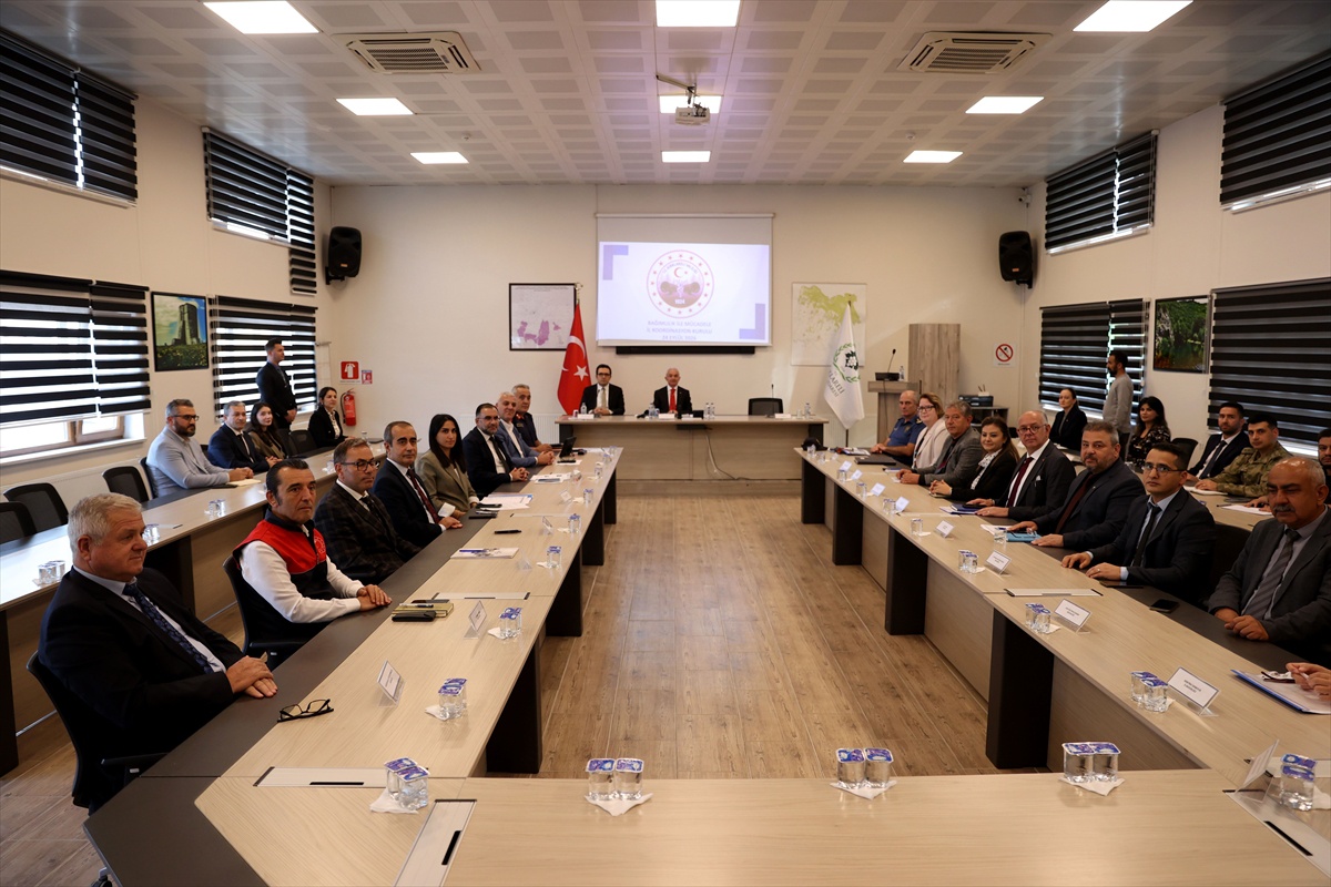 Kırklareli Valisi Turan, bağımlılık mücadelesinde UYUMA sistemine dikkat çekti