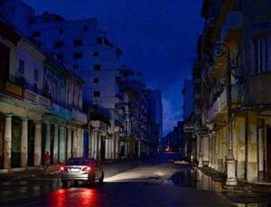 Küba’da elektrik şebekesi yine çöktü, Havana’da abonelerin yüzde 5’ine elektrik verildi
