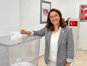 Kula’da Yeni Parti ön seçimini Esen Çınar 95 oy farkla kazandı