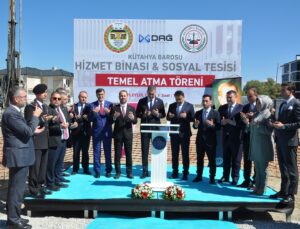Kütahya Barosu’nun avukat hizmet binası için 3 bin 850 metrekarelik alanda temel atıldı