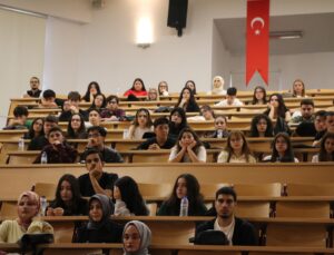 Kütahya DPÜ’de ‘Terörsüz Türkiye’ dersi yeni akademik yılı başlattı