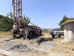 Kütahya Şaphane Gaipler’de KÖYDES ile 220 metre derinliğinde sondaj kuyusu açıldı