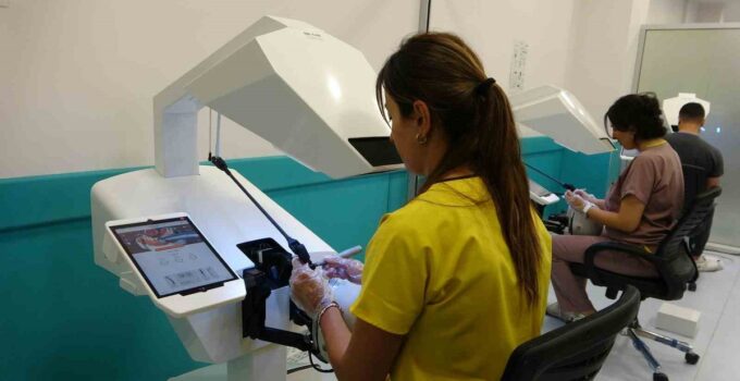 Mersin Üniversitesi’nde Yapay Zekalı Diş Kliniği