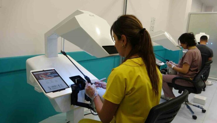 Mersin Üniversitesi’nde Yapay Zekalı Diş Kliniği
