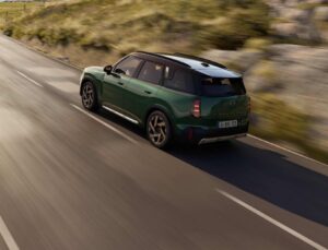 MINI Countryman yeni paket ve artan menzil ile geldi