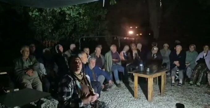 Muğla Milas’ta İkizköylüler, yaklaşık 200 parselin kamulaştırmasına karşı nöbet tutuyor
