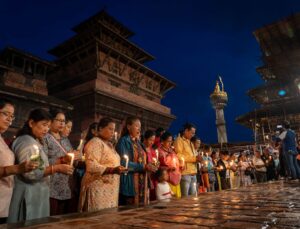 Nepal’deki heyelanda hayatını kaybedenlerin sayısı 1.403’e yükseldi, 6.150 kişi kayıp