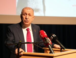 Özdağ’a Van’dan İlk Maaşla Hediye