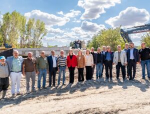 Sinanköy’de betonarme köprü tamamlanıyor, yağışta ulaşım kolaylaşacak
